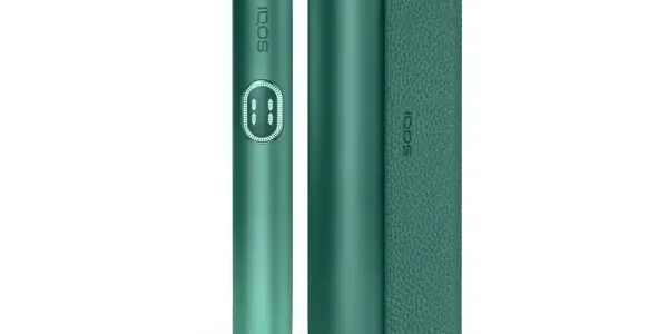 IQOS ILUMA i Prime Aspen Green Philip Morris Japonya'nın yeni ısıtmalı tütün ürünü "IQOS ILUMA i" üç yeni renkte piyasaya sürülecek: "IQOS ILUMA i Prime Aspen Green", "IQOS ILUMA i Leaf Green" ve "IQOS ILUMA i One Leaf Green". IQOS ILUMA i Prime Aspen Green | Resim kaynağı: IQOS resmi web sitesi